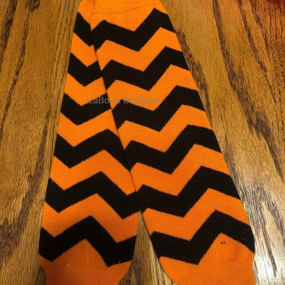 Black & Orange Chevron Legwarmers  (2)  LW87  NWT Boutique